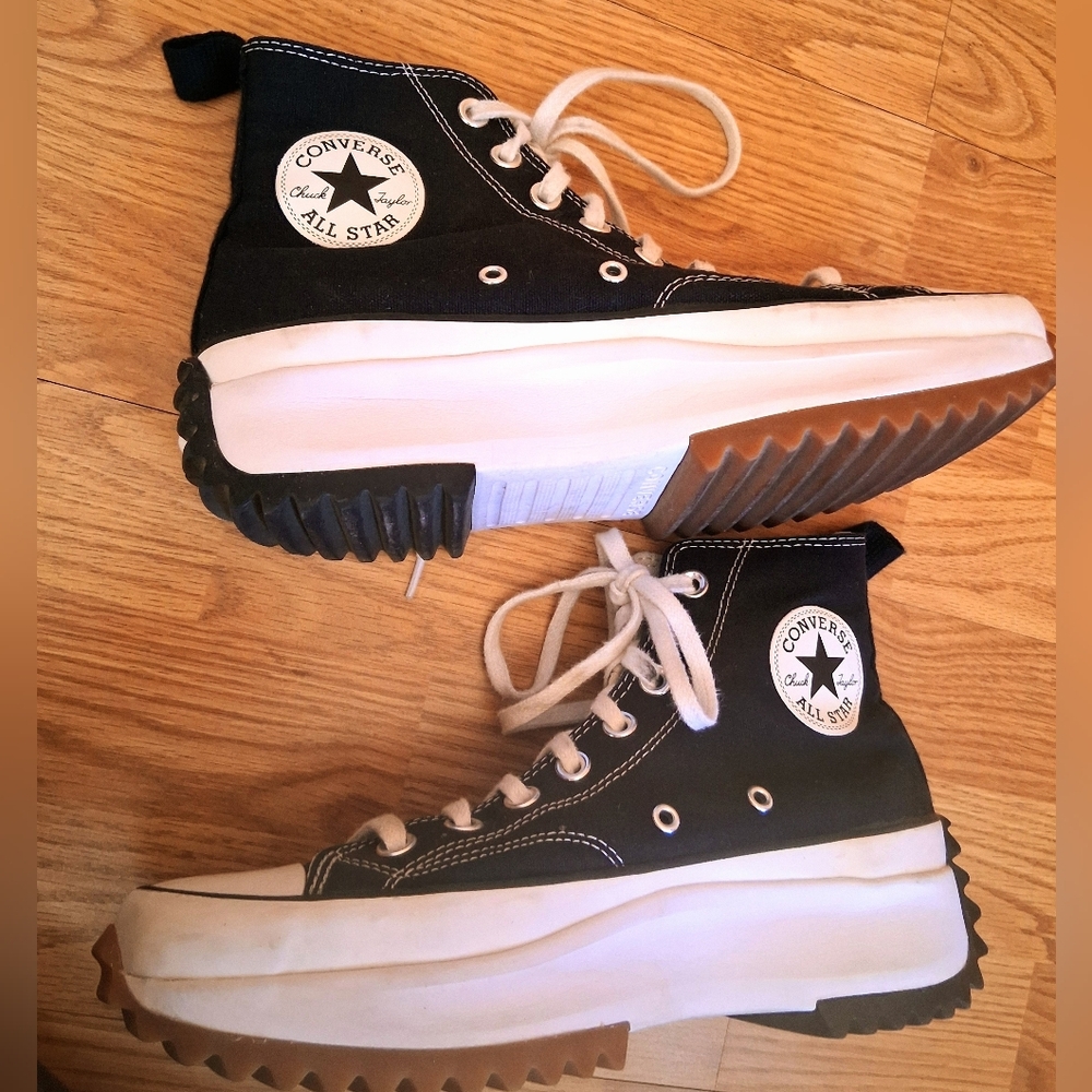 Converse, AllStar,  Chuck Taylor  High Top Shoes Sz 9.5 W Or 8 M, Like New, Worn